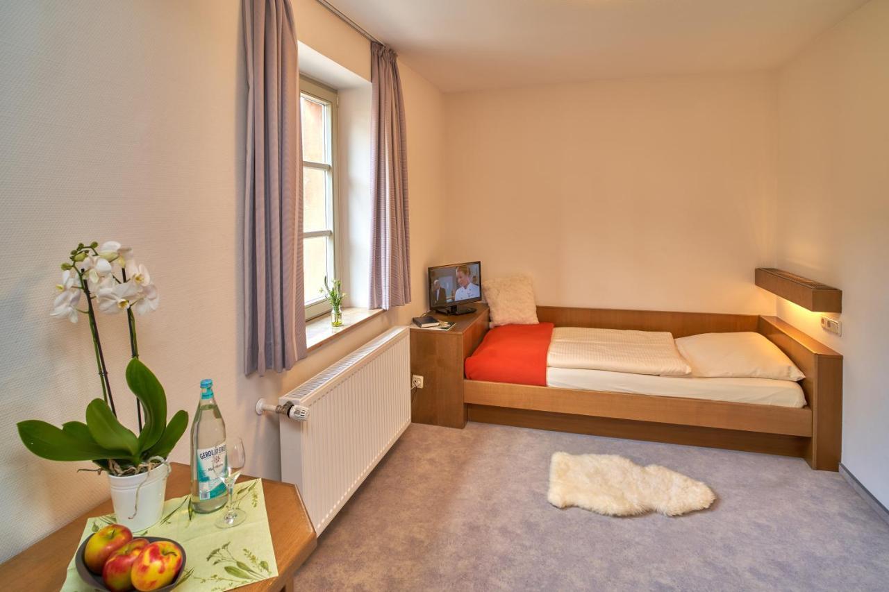Ev.Familienferien-Und Bildungsstaette Ebernburg Hotell Bad Münster am Stein-Ebernburg Eksteriør bilde